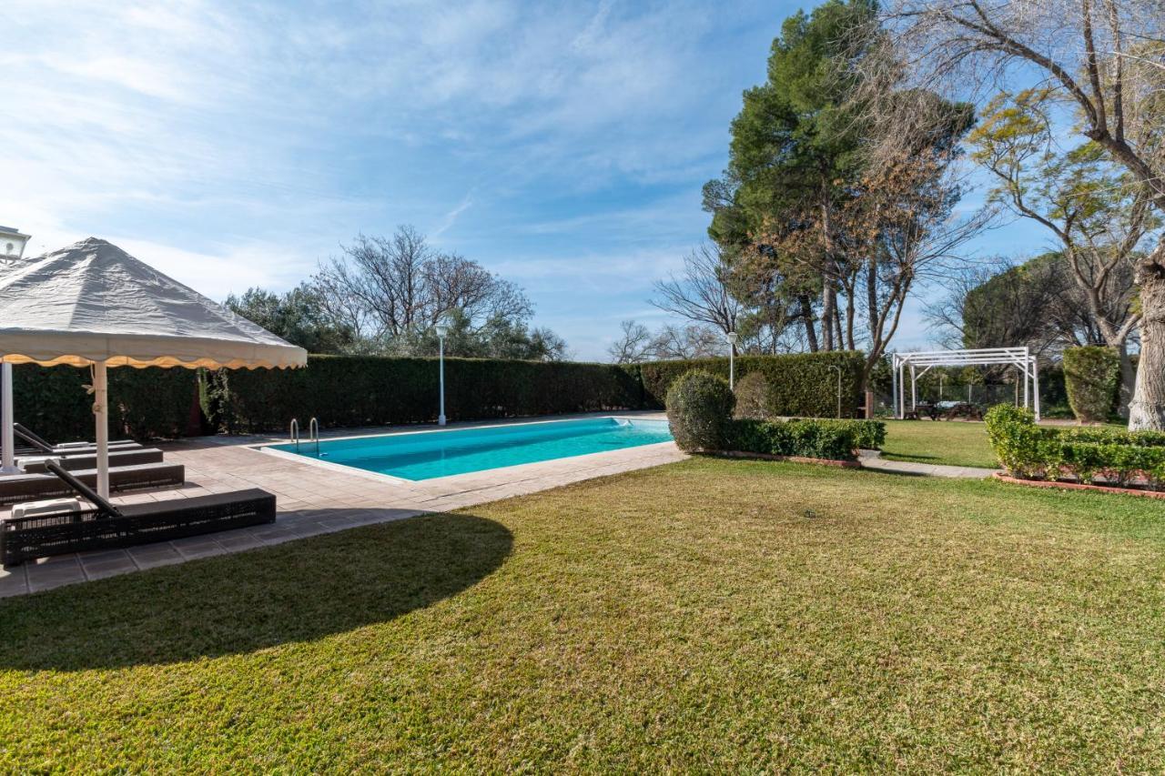 Villa Lucrecia Morón de la Frontera 외부 사진